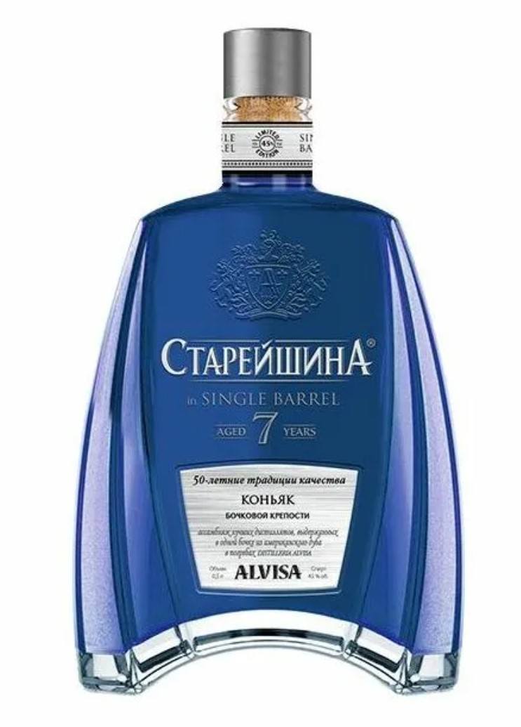 Коньяк из бузины в бочке